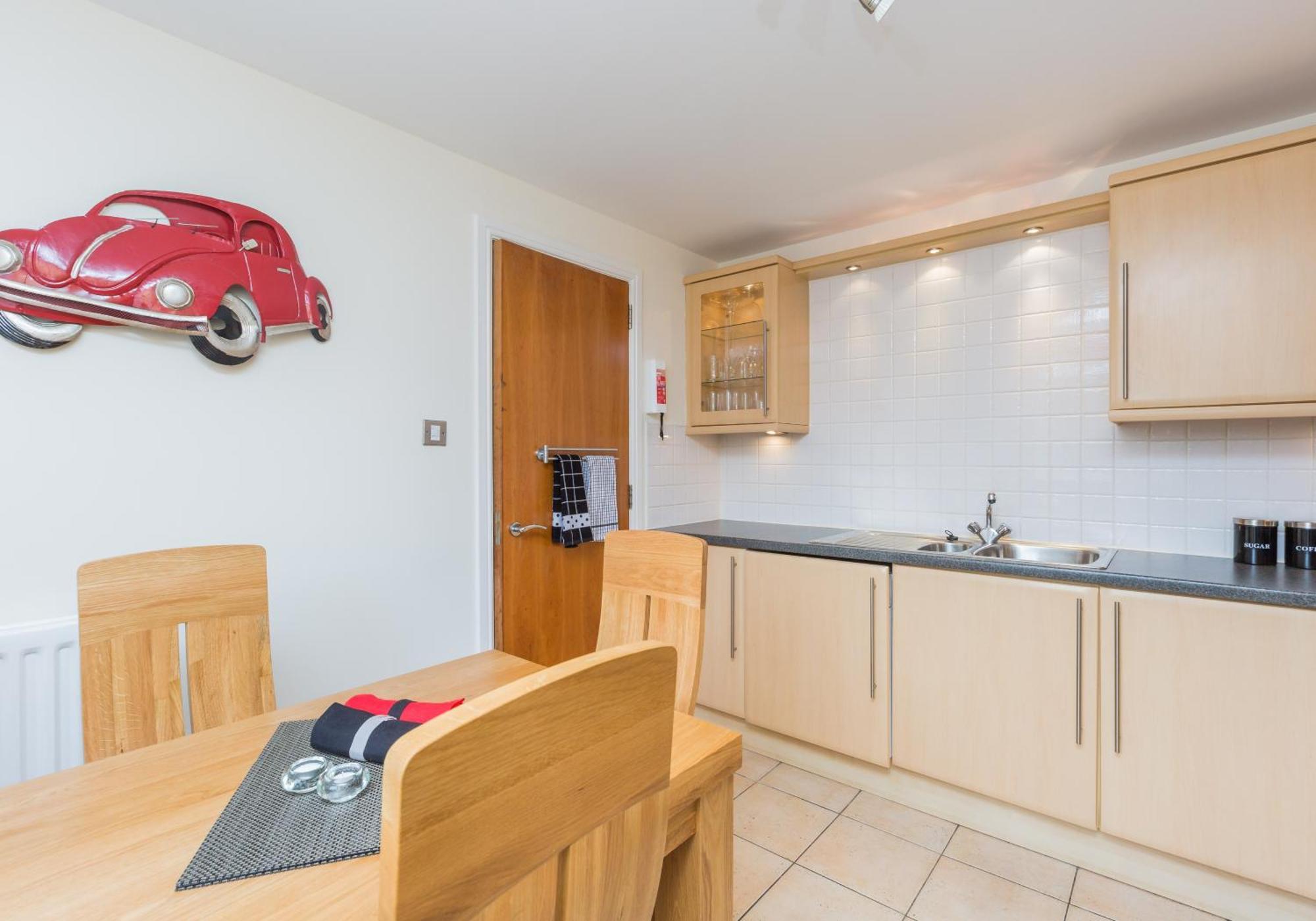 Old Tolbooth Wynd - 388 Apartment Edinburgh Bagian luar foto